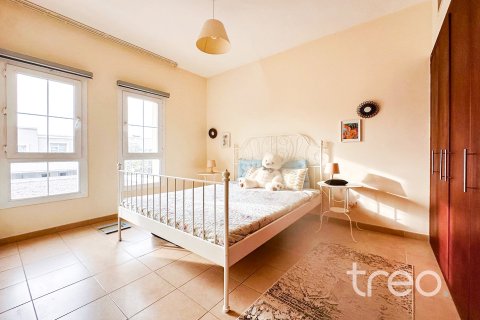 Maison de ville à vendre à  Arabian Ranches, Dubai, EAU 3 chambres, 228.17 m2 № 733199 - photo 9