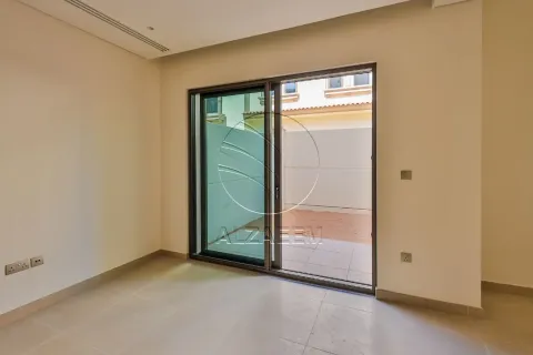Adosado en alquiler en Abu Dhabi, EAU 3 dormitorios, 171 m2 № 662980 - foto 8
