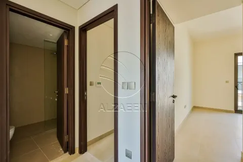 Adosado en alquiler en Abu Dhabi, EAU 3 dormitorios, 171 m2 № 662980 - foto 6