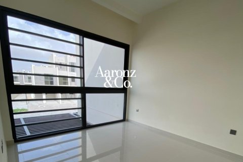 Vilă de închiriat în DAMAC Hills (Akoya by DAMAC), Dubai, EAU 3 dormitoare, 175 mp.  №722259 - poză 10