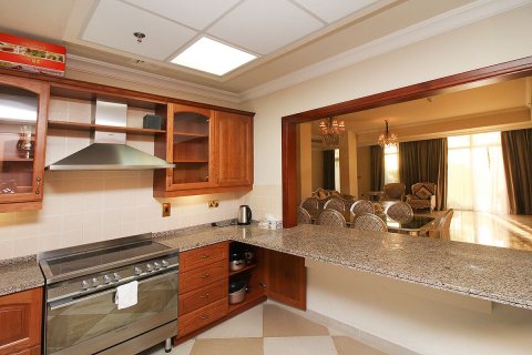 Villa Palm Jumeirah, Dubaijā, AAE 4 istabas, 520 m2 Nr. 648460 - attēls 2