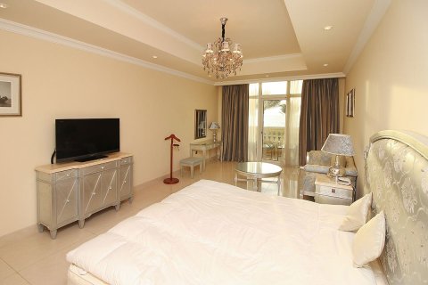 Villa Palm Jumeirah, Dubaijā, AAE 4 istabas, 520 m2 Nr. 648460 - attēls 1