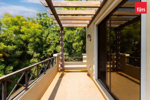 Stadthaus zur Miete in Dubai, VAE 4 Schlafzimmer, 389.2 m2 Nr. 660282 - Foto 9