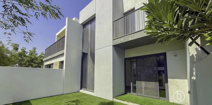 Villa in Dubai, VAE 3 slaapkamers, 145 vr.m. nr 670023