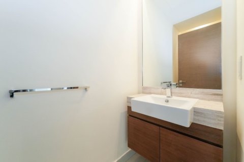 Al Wasl, Dubai, UAE의 임대용 아파트 침실 2개, 157제곱미터 번호 662157 - 사진 15