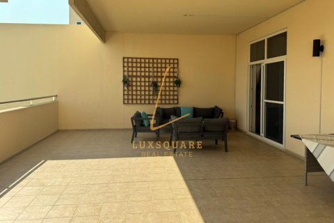 Motor City, Dubai, UAE의 임대용 아파트 침실 3개, 272제곱미터 번호 662155 - 사진 20