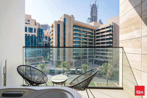 Huoneisto Business Bay, Dubai, Arabiemiraatit 57.7 m2 № 719427 - kuva 13