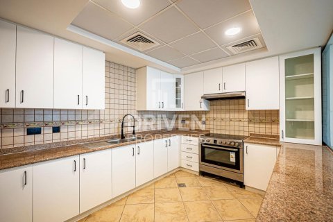 Apartment i Motor City, Dubai, UAE 3 soveværelser, 231.24 kvm № 744258