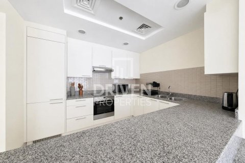 Huoneisto Business Bay, Dubai, Arabiemiraatit 1 makuuhuone, 105.91 m2 № 744259 - kuva 6
