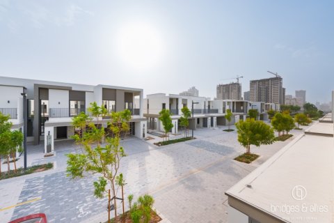 Villa uthyres i Dubai, UAE 3 sovrum, 141.7 kvm Nr. 669183 - fotografi 24