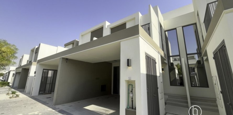 Villa Dubaijā, AAE 3 istabas, 143.2 m2 Nr. 669180