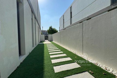 Villa uthyres i Dubai, UAE 3 sovrum, 140.4 kvm Nr. 669186 - fotografi 2