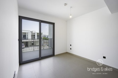 Villa sa Dubai, UAE 3 silid-tulugan, 144.8 sq.m. № 669181 - larawan 12