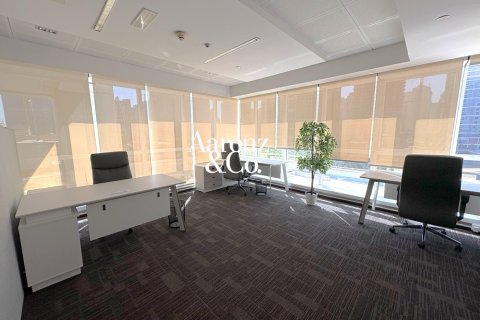 Üürile anda kontor asukohaga Jumeirah Lake Towers, Dubai, AÜE: 51 m² Nr 729892 - pilt 4