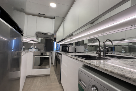 Apartment til salg i Dubai Marina, Dubai, UAE 3 soveværelser, 162 kvm № 734123 - foto 8
