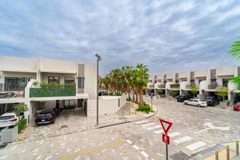 ویلا برای فروش در  Dubai، امارات متحده عربی  4 خوابه ، 334 متر مربع ، شماره 734128 - تصویر 14