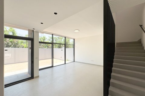Villa in vendita a Tilal City, Sharjah, EAU 4 camere da letto, 282.43 mq. № 749208 - foto 2