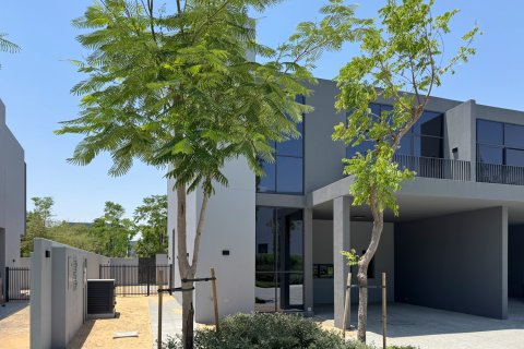 Villa in vendita a Tilal City, Sharjah, EAU 4 camere da letto, 282.43 mq. № 749208 - foto 5