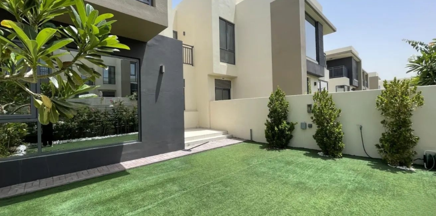 خانه شهری در Dubai Hills Estate، Dubai ، امارات متحده عربی 3 خوابه ، 209.12 متر مربع.  شماره 749211