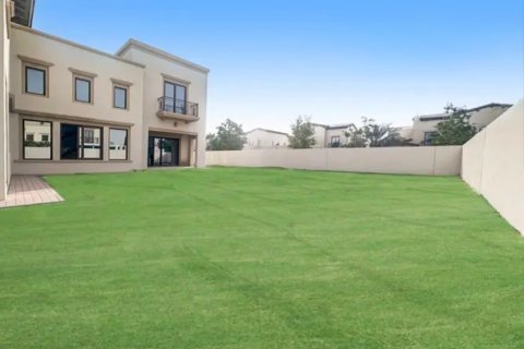 Vila di Dubai, UAE 5 bilik tidur, 449 meter persegi № 711735 - foto 11