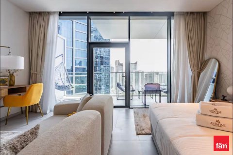 Appartamento in vendita a Business Bay, Dubai, EAU 58.7 mq. № 668769 - foto 4