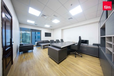 Pejabat di Business Bay, Dubai, UAE 104.7 meter persegi № 668766 - foto 1