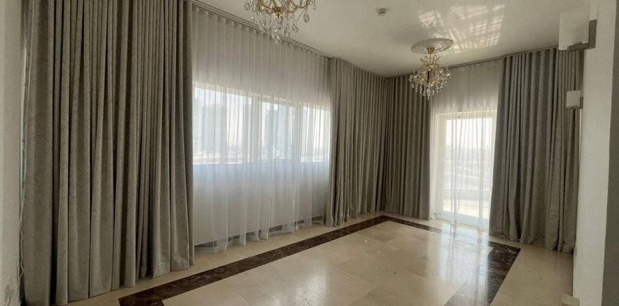 Apartament në Dubai Marina, Emiratet e Bashkuara Arabe 2 dhoma gjumi, 137.7 m2. № 668765