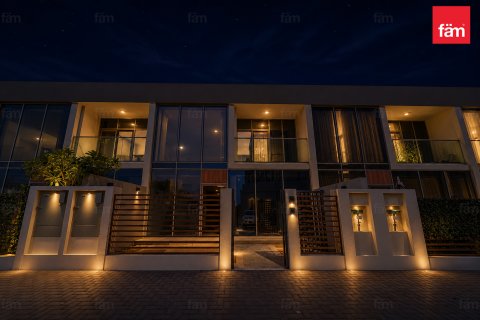 Kaupunkipientalo Dubai, Arabiemiraatit 2 makuuhuonetta, 79.3 m2 № 727370 - kuva 16