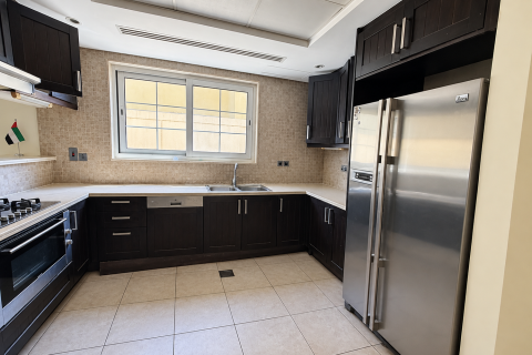 Villa zur Miete in Jumeirah Park, Dubai, VAE 3 Schlafzimmer, 374 m2 Nr. 768774 - Foto 7