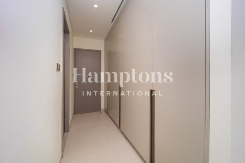 Снять в аренду квартиру в Пальма Джумейра, Дубай, ОАЭ 3 спальни, 173.26409500м2, № 651219 - фото 1