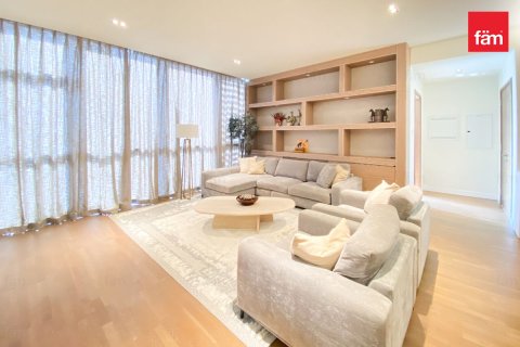 Apartemen di Al Wasl, Dubai, UEA 1 kamar tidur, 119 m2 nomor 652076 - foto 3