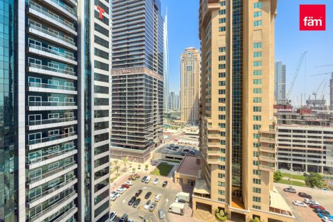 Huoneisto Dubai, Arabiemiraatit 45 m2 № 652075 - kuva 17