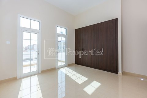 Villa Dubaijā, AAE 3 istabas, 623.6 m2 Nr. 652072 - attēls 8