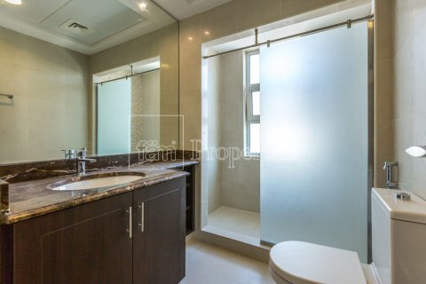 Villa Dubaijā, AAE 3 istabas, 623.6 m2 Nr. 652072 - attēls 9