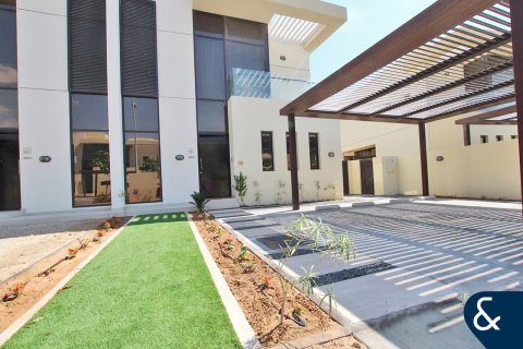 Vila v DAMAC Hills (Akoya by DAMAC), Dubai, SAE 3 spálne, 265 m2 č. 698335 - Fotografia 1