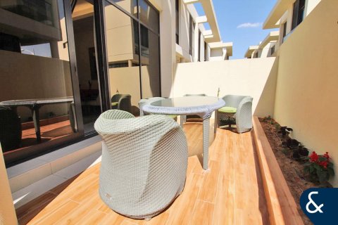 Vila v DAMAC Hills (Akoya by DAMAC), Dubai, SAE 3 spálne, 265 m2 č. 698335 - Fotografia 6