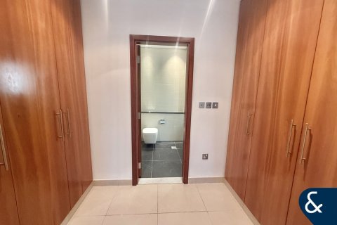 Apartmen di DIFC, Dubai, UAE 1 bilik tidur, 103 meter persegi № 698329 - foto 8