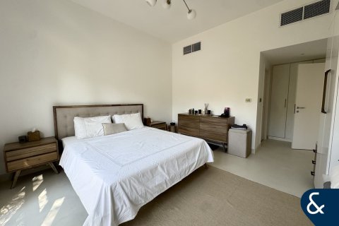 Villa sa Meadows, Dubai, UAE 5 silid-tulugan, 332 sq.m. № 698333 - larawan 8