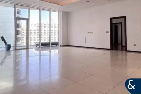 Apartmán v Palm Jumeirah, Dubai, SAE 3 spálne, 228 m2 č. 698331 - Fotografia 3