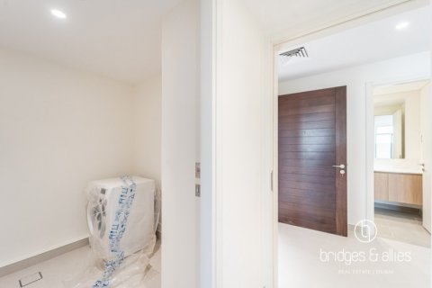 Villa zur Miete in Dubai, VAE 3 Schlafzimmer, 188.8 m2 Nr. 670064 - Foto 13