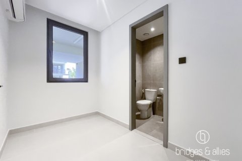 Villa zur Miete in Dubai, VAE 3 Schlafzimmer, 140.4 m2 Nr. 670065 - Foto 8