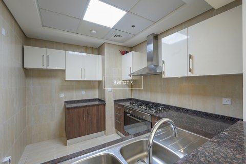 Apartment in Al Furjan, Dubai, UAE 2 bedrooms, 113 sq.m. № 634046 - photo 12
