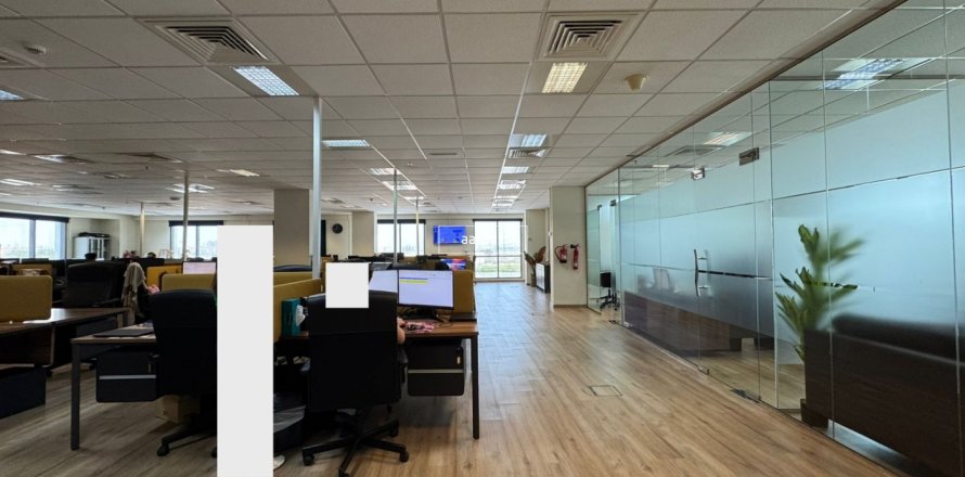 Office in Dubai Investment Park, UAE 506.1 sq.m. № 634044