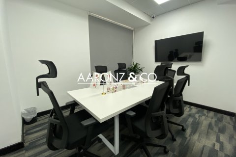 Kantor di Dubai Investment Park, UEA 494.5 m2 nomor 634043 - foto 15