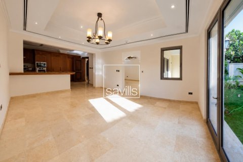 Shtëpi në qytet në Saadiyat Island, Abu Dhabi, Emiratet e Bashkuara Arabe 4 dhoma gjumi, 325.35 m2. № 755373