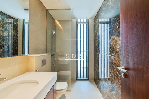 Vila v Abu Dhabi, SAE 5 spální, 1322.38 m2 č. 755372 - Fotografia 19