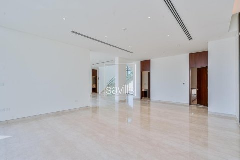 Vila v Abu Dhabi, SAE 5 spální, 1322.38 m2 č. 755372 - Fotografia 3