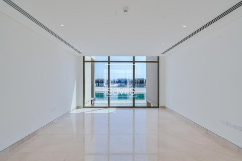 Vila v Abu Dhabi, SAE 5 spální, 1322.38 m2 č. 755372 - Fotografia 8