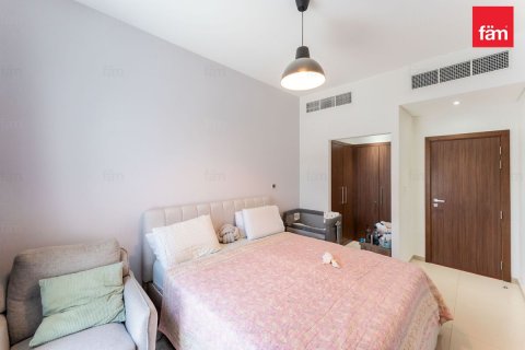 Townhouse in Dubai, UAE 3 bedrooms, 161 sq.m. № 721811 - photo 3