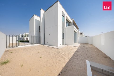 Вилла Дубай, БАӘ-да 4 жатын бөлмелер, 266.7 м² № 717943